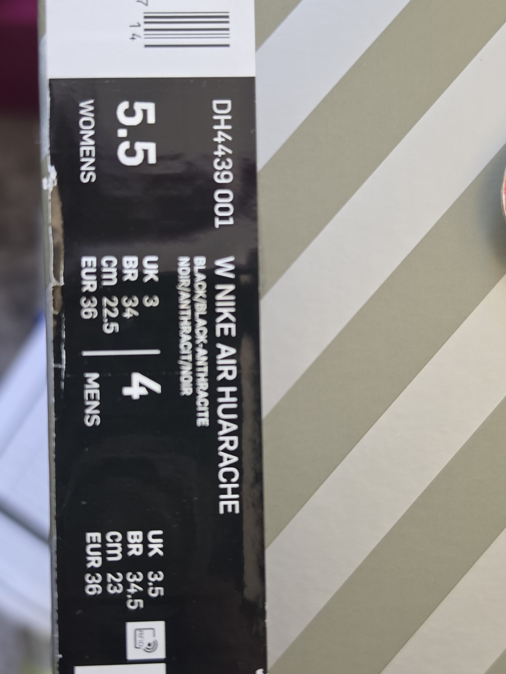 Nike Air Huarache "Triple Black / Anthracite" - Picture 11 of 12
